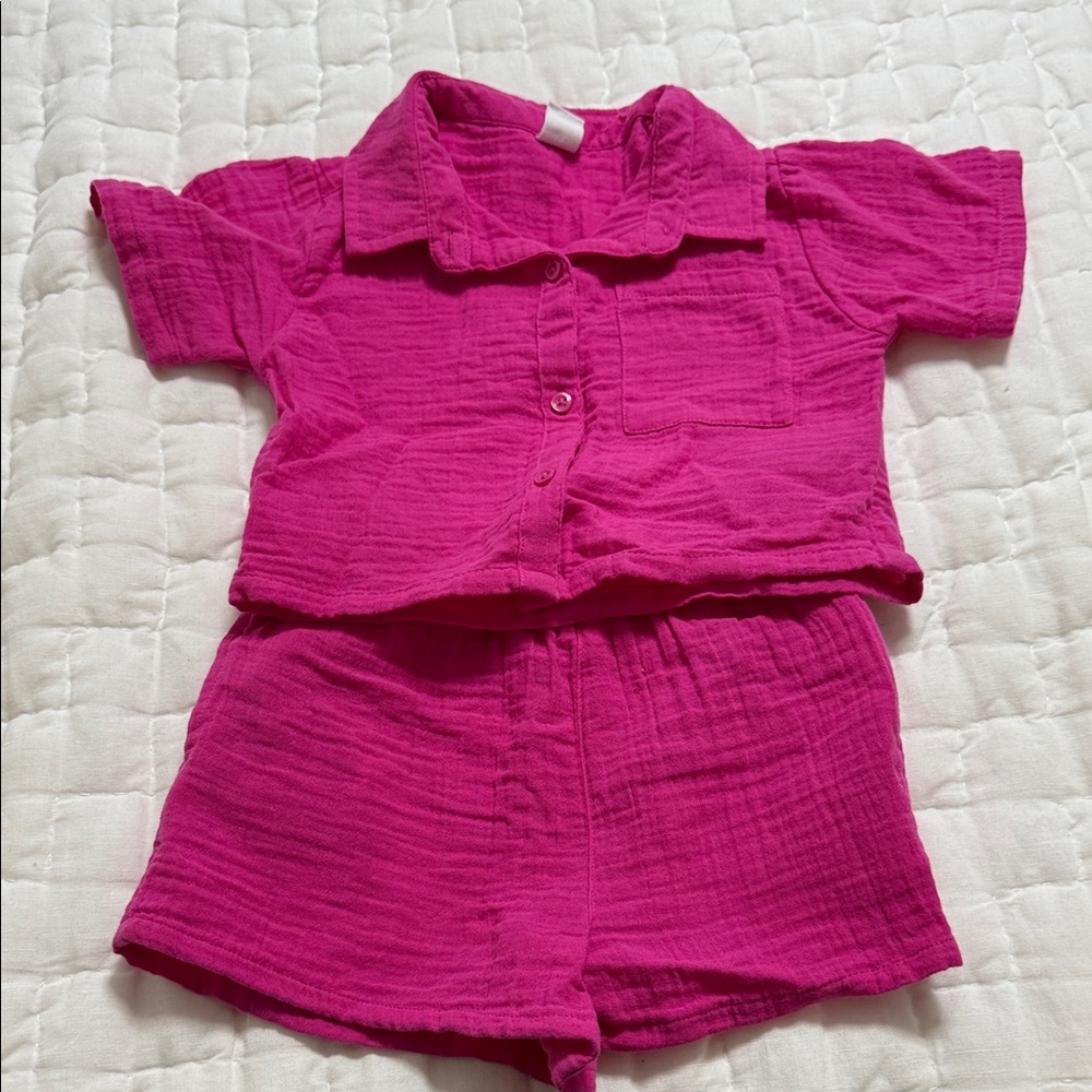 Baby Gap Hot Pink Two-Piece Short Set
